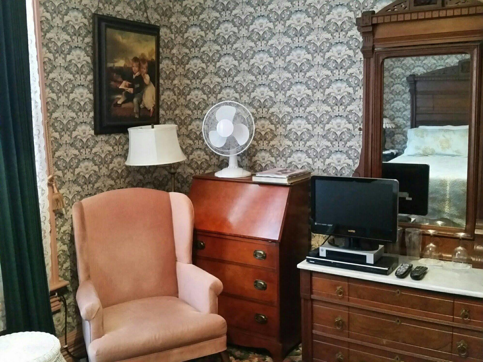 Geiger Victorian Bed And Breakfast Tacoma Ngoại thất bức ảnh